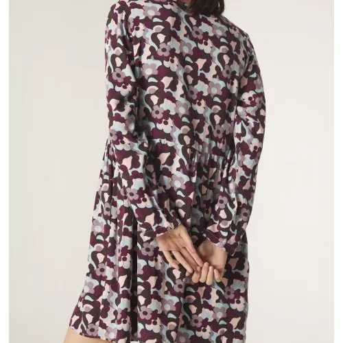 Vestido Compañia Corto Evasé Escote Pico Estampado Floral Psicodélico