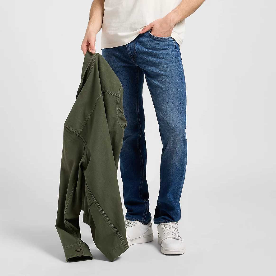 Pantalón Lee Daren Zip Fly Regular Straight Carson