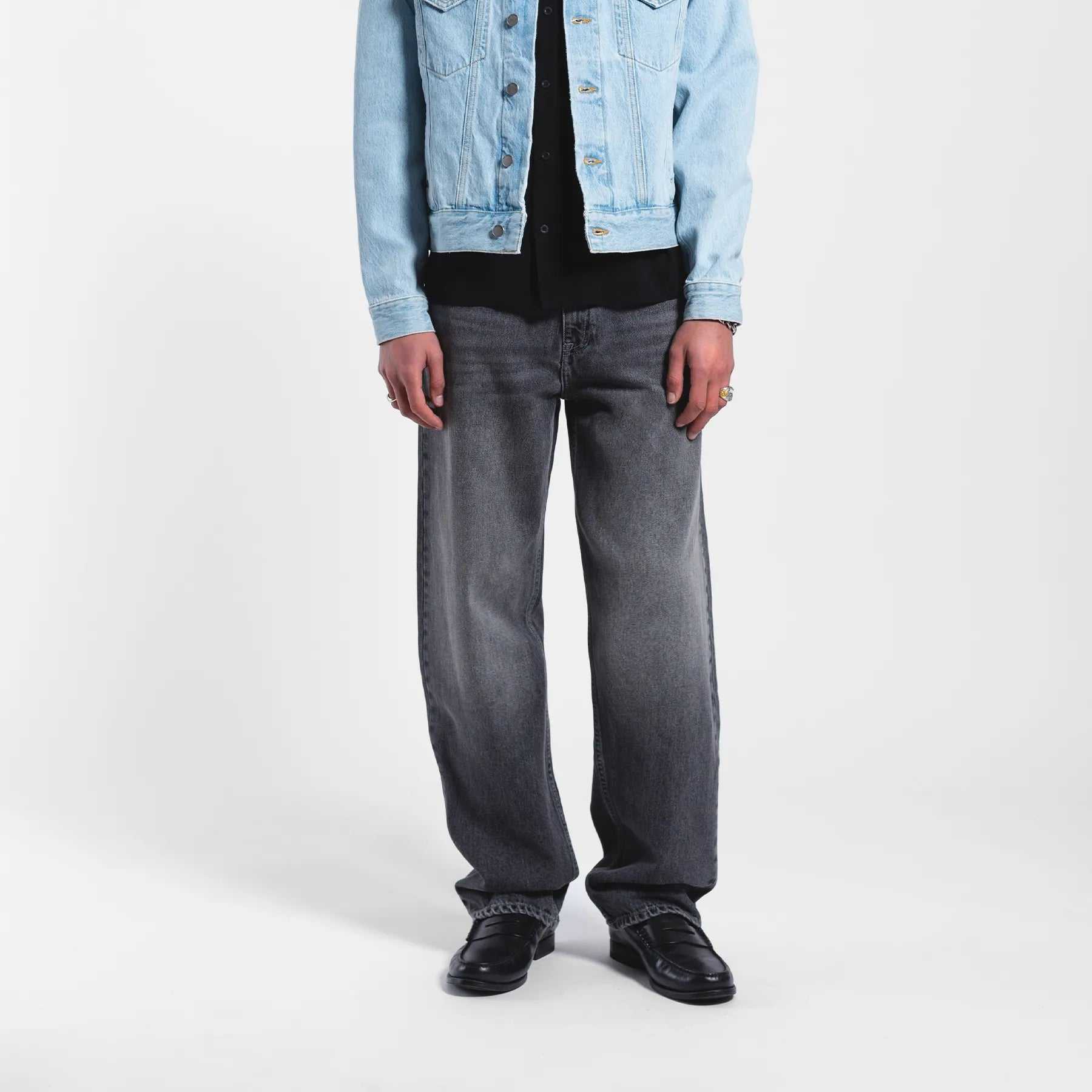 Pantalón DrDenim Omar Relaxed Mid Grey Used