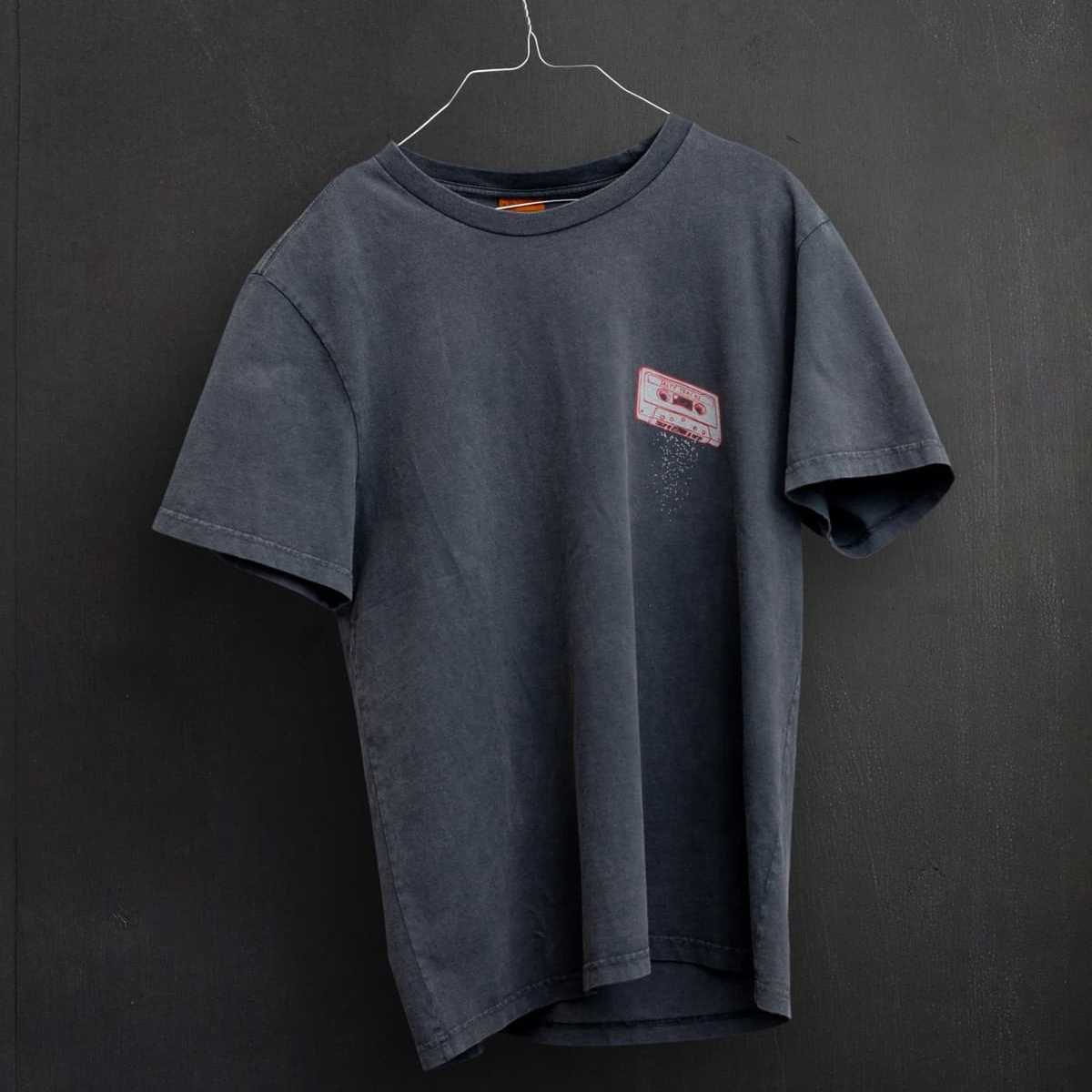 Camiseta Nudie Jeans Roy Salty Tracks Antracite