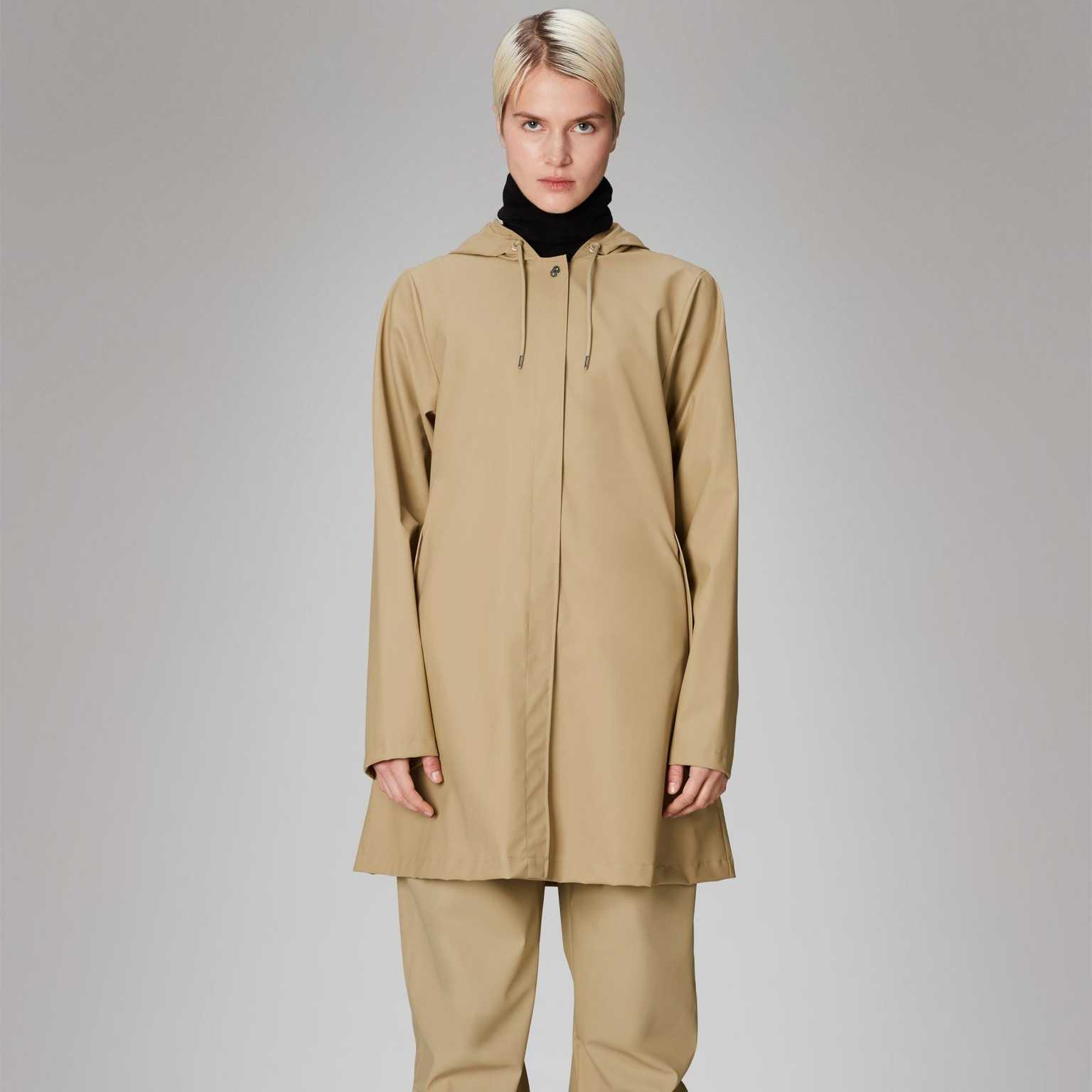 Chubasquero Rains A-Line Jacket W3 Sand