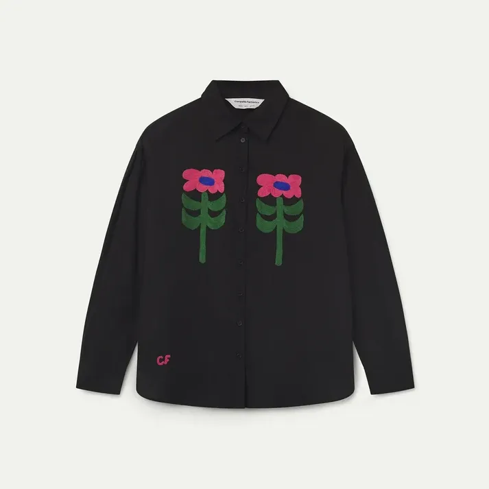 Camisa de Compañía Fantástica color negro con bordado floral Neo Garden.