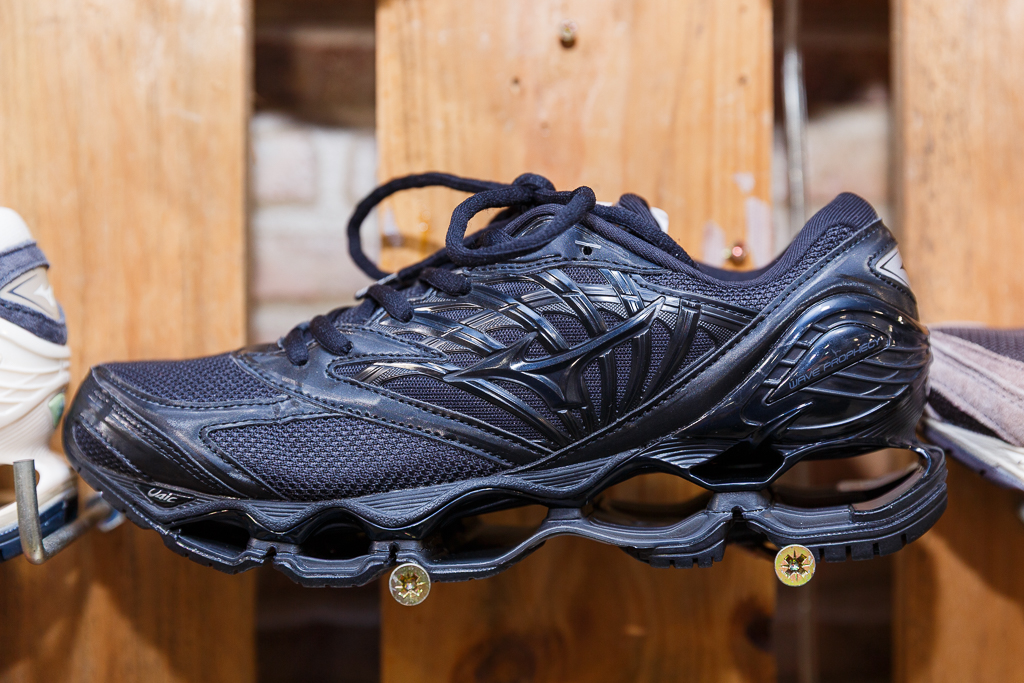 MIZUNO