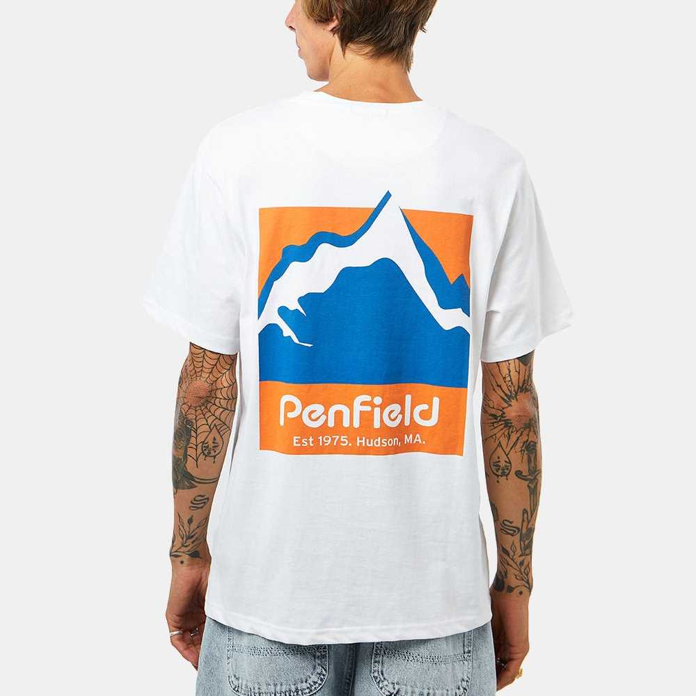 Camiseta Penfield Mountain Scene Back Graphic Bright White