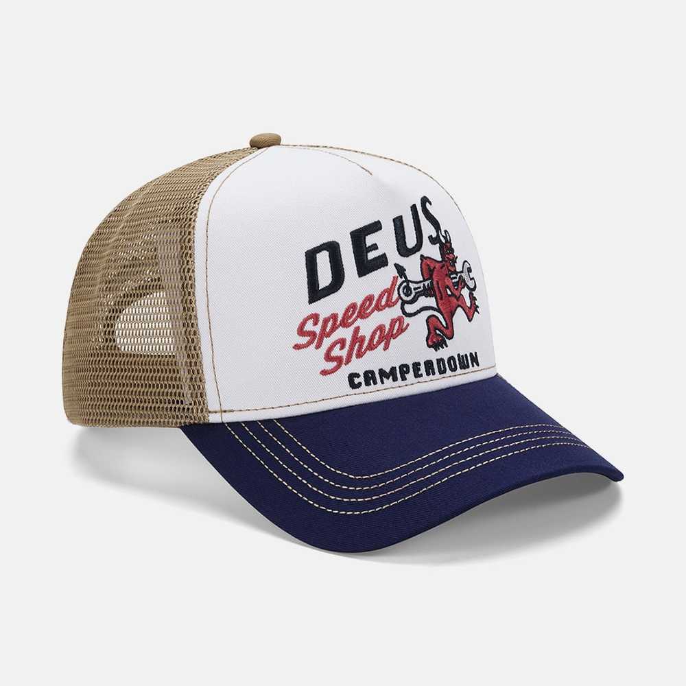Gorra Deus Ex Machina Dogleg Trucker Dirty White