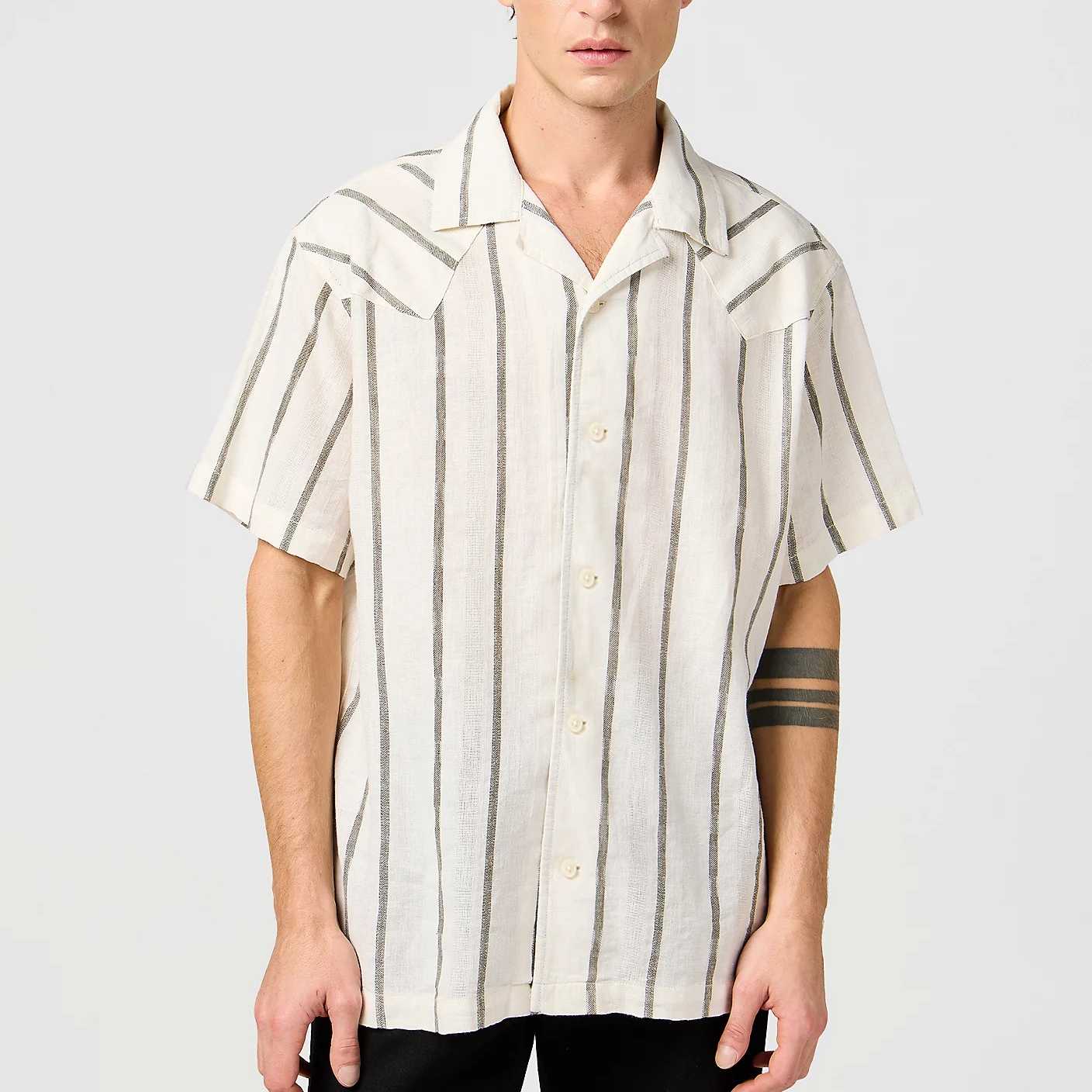 Camisa Wrangler SS Resort Shirt Natural Stripe