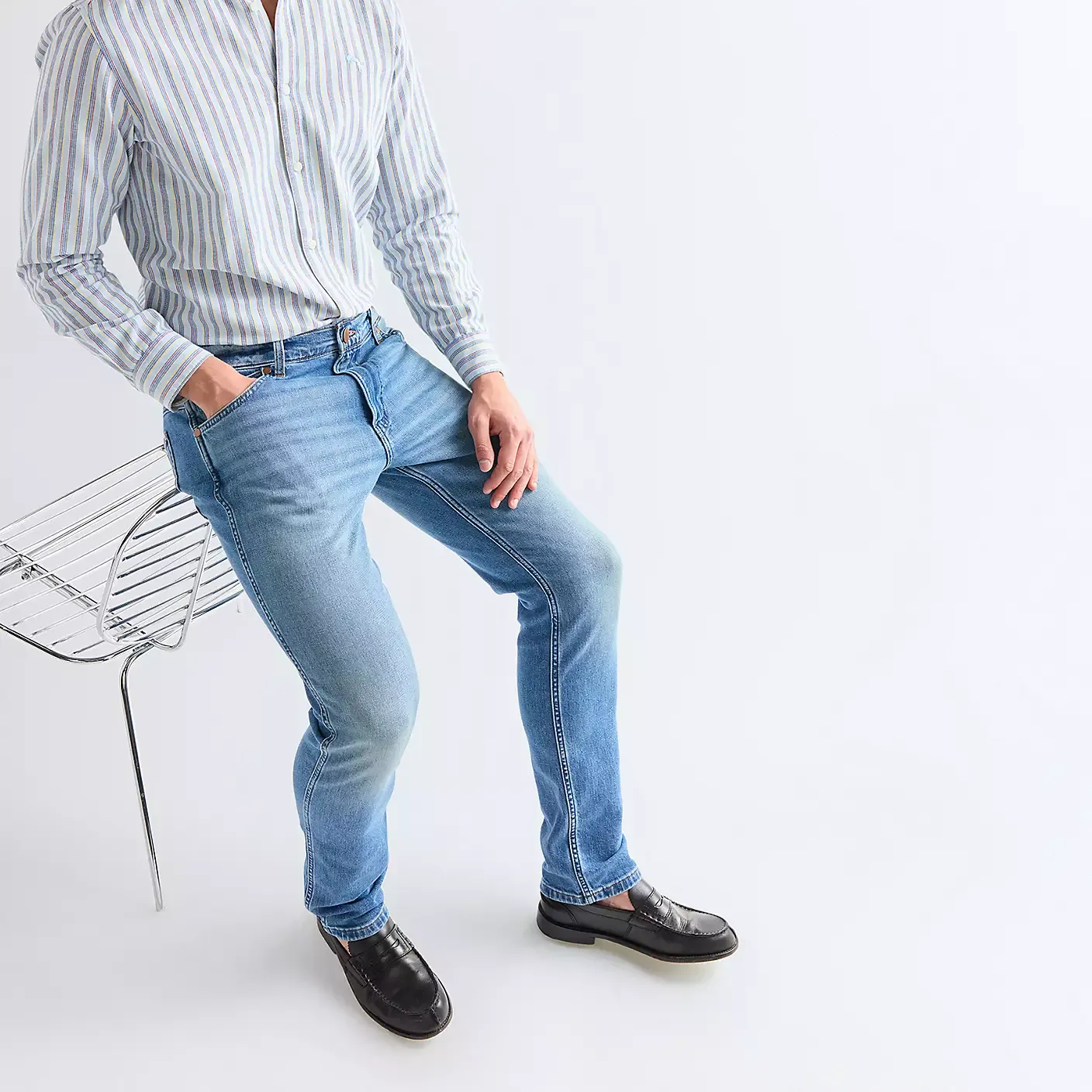 Pantalón Wrangler Greensboro Harbor Blue