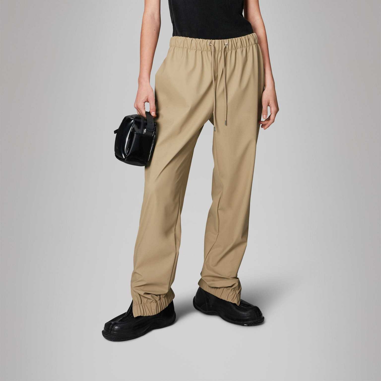 Pantalón Rains Rain Pants Regular W3 Sand