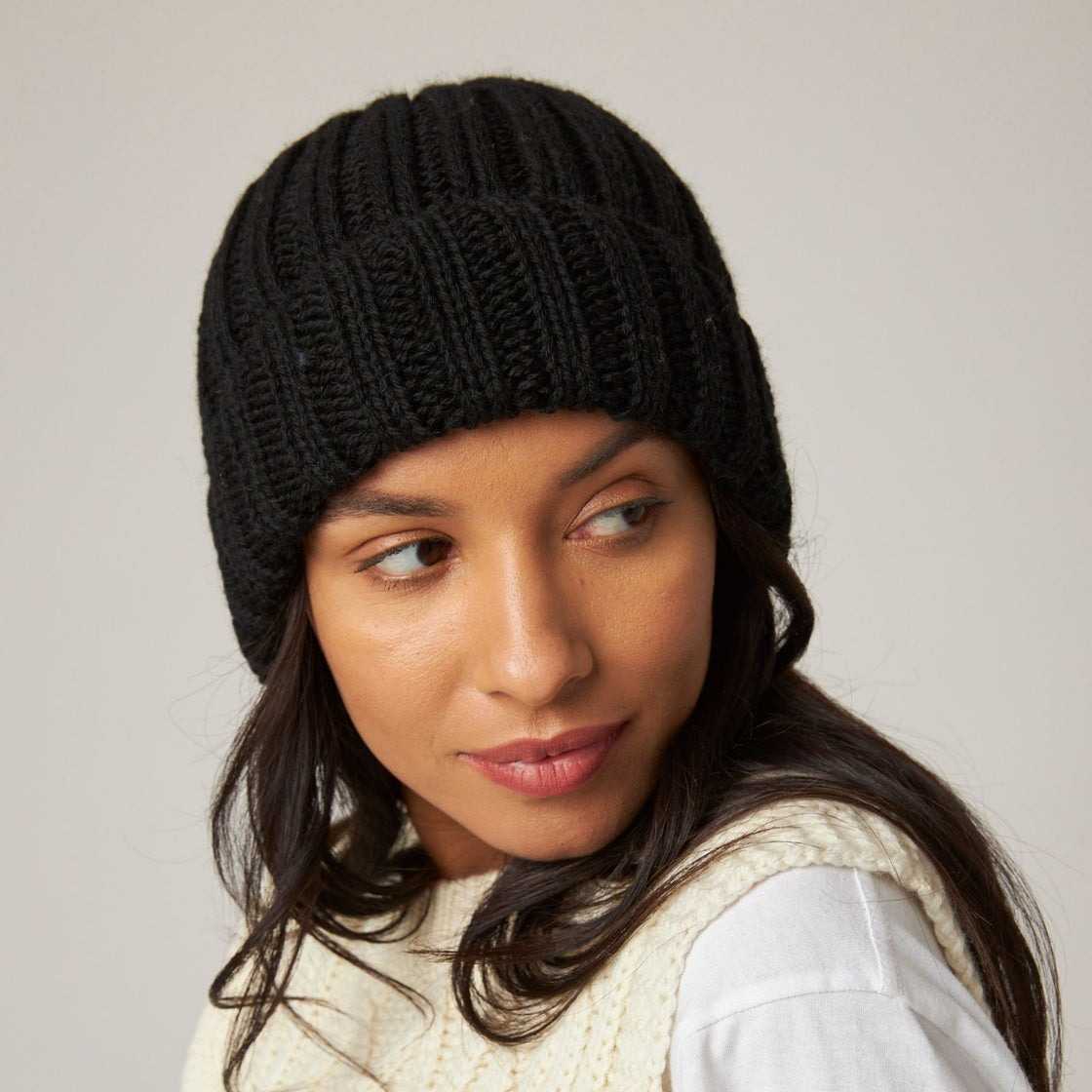 Gorro Peregrine Beanie Ribbed Black