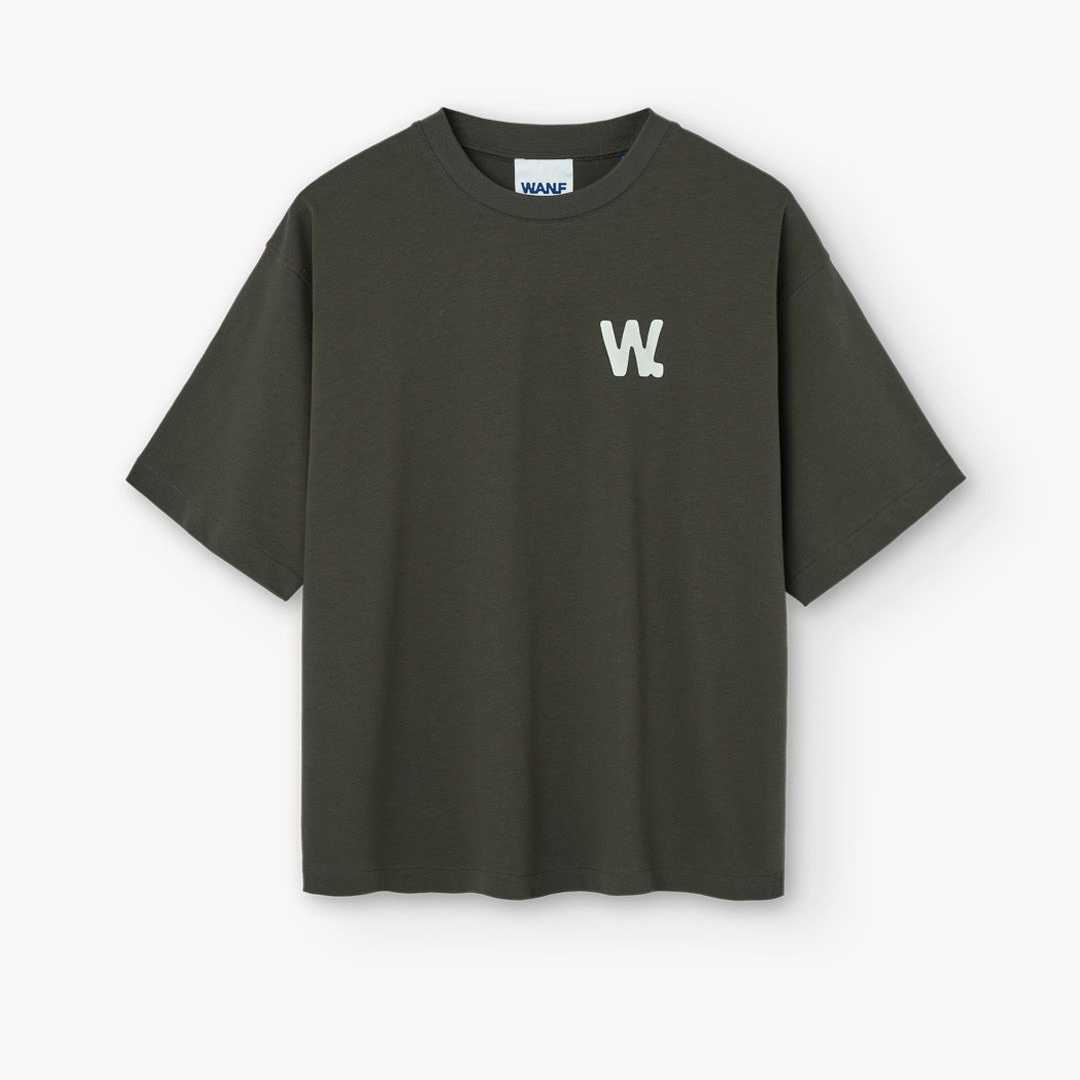 Camiseta WANF Boxy Offline Love Tee Charcoal Black